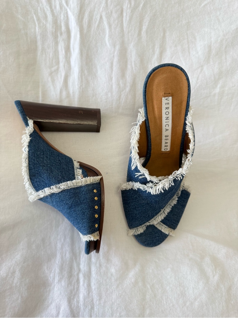 Veronica Beard | Women’s 38 (US 8) | Blue Frayed Denim Block Heels | Luxury